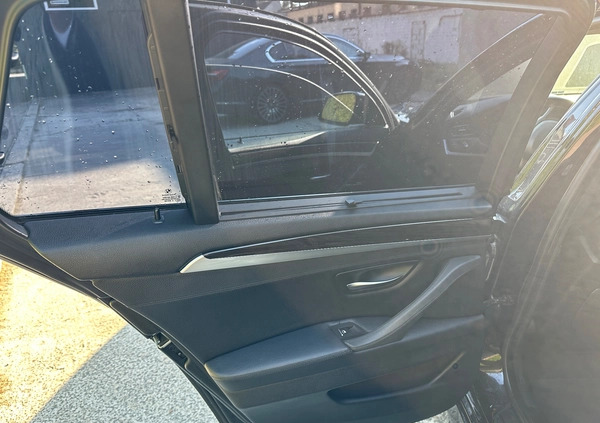 BMW Seria 5 cena 57000 przebieg: 225000, rok produkcji 2013 z Warszawa małe 326